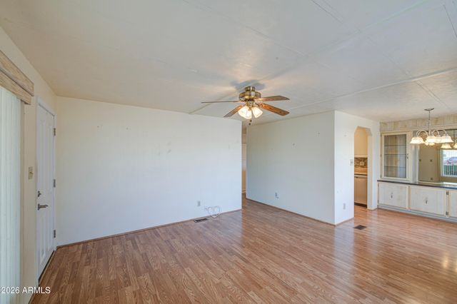 7407 E BAYWOOD Avenue, Mesa, AZ 85208