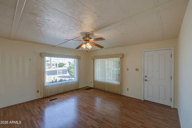 7407 E BAYWOOD Avenue, Mesa, AZ 85208