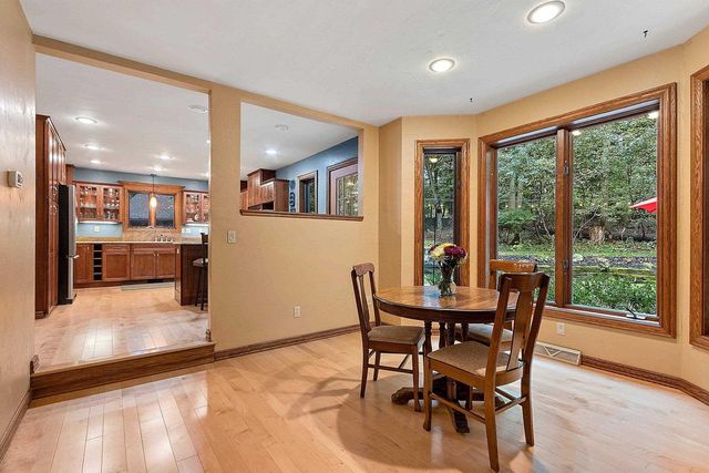 2250 CATHEDRAL FOREST DRIVE, Green Bay, WI 54313