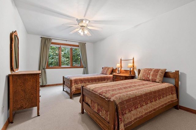 2250 CATHEDRAL FOREST DRIVE, Green Bay, WI 54313
