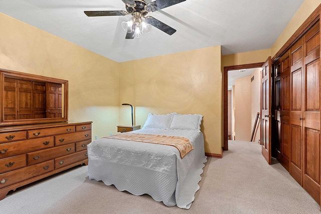 2250 CATHEDRAL FOREST DRIVE, Green Bay, WI 54313