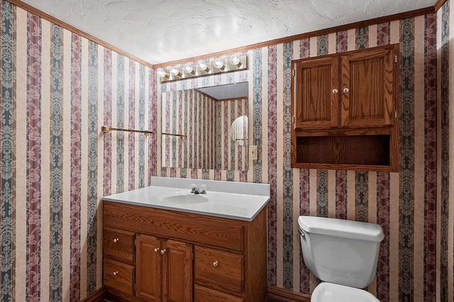 2250 CATHEDRAL FOREST DRIVE, Green Bay, WI 54313