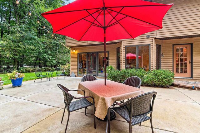 2250 CATHEDRAL FOREST DRIVE, Green Bay, WI 54313