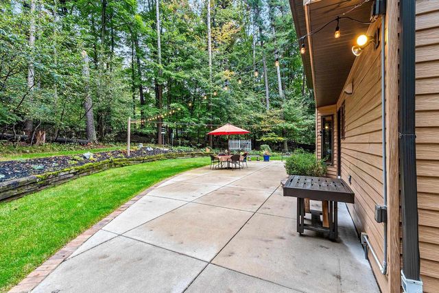 2250 CATHEDRAL FOREST DRIVE, Green Bay, WI 54313