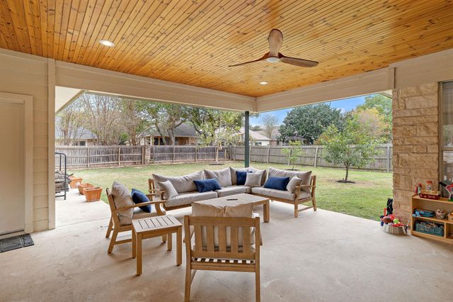 11001 River Plantation DR, Austin, TX 78747