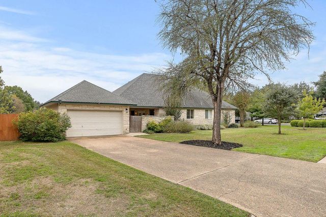 11001 River Plantation DR, Austin, TX 78747