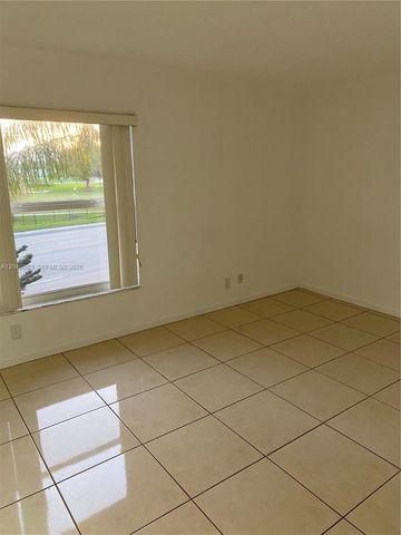 455 S Pine Island Rd 306C, Plantation, FL 33324