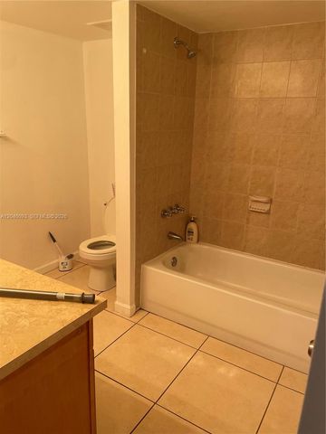 455 S Pine Island Rd 306C, Plantation, FL 33324
