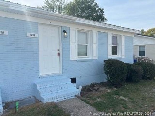 120 Calvin Street B, Spring Lake, NC 28390