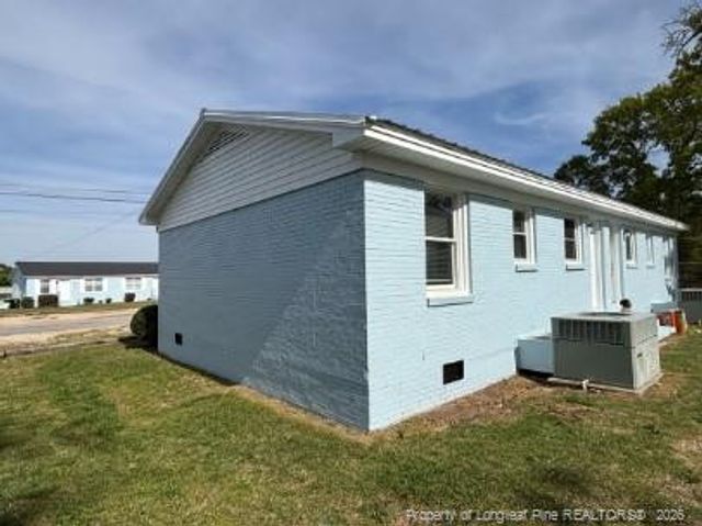 120 Calvin Street B, Spring Lake, NC 28390