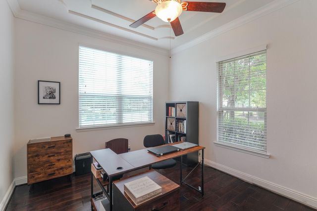 26 Lufberry Place, Tomball, TX 77375