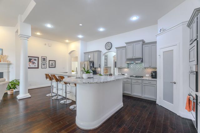 26 Lufberry Place, Tomball, TX 77375