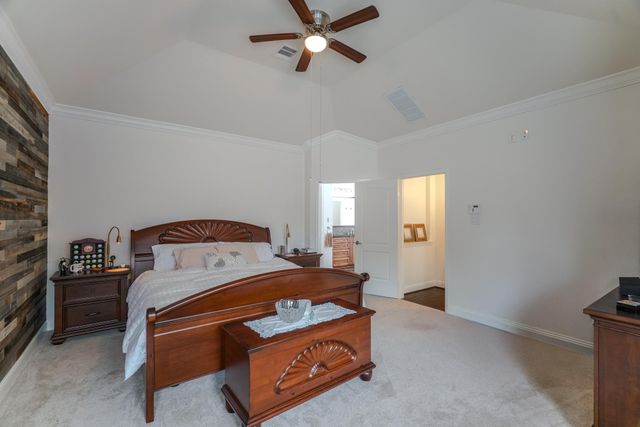 26 Lufberry Place, Tomball, TX 77375