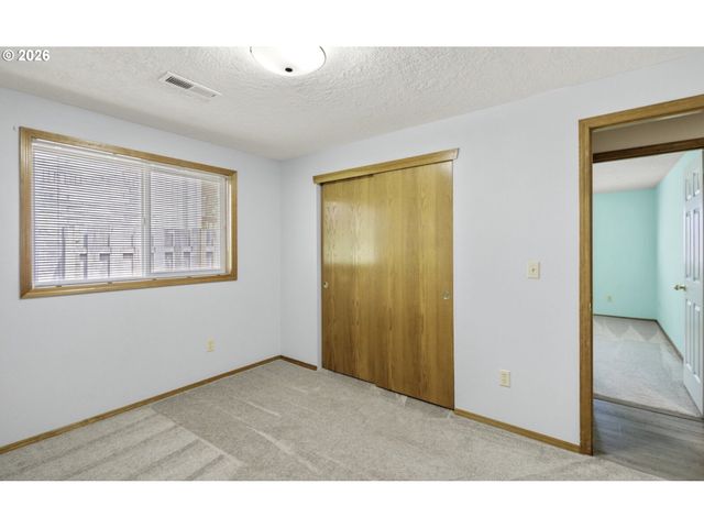 376 Nw JASON Ct, Hillsboro, OR 97124