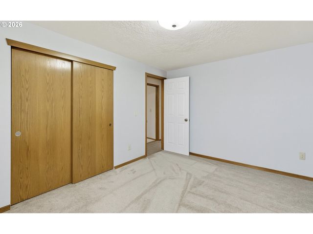 376 Nw JASON Ct, Hillsboro, OR 97124