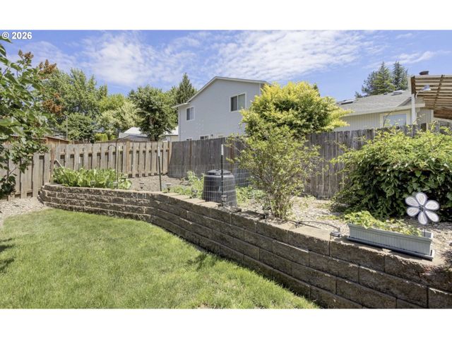 376 Nw JASON Ct, Hillsboro, OR 97124