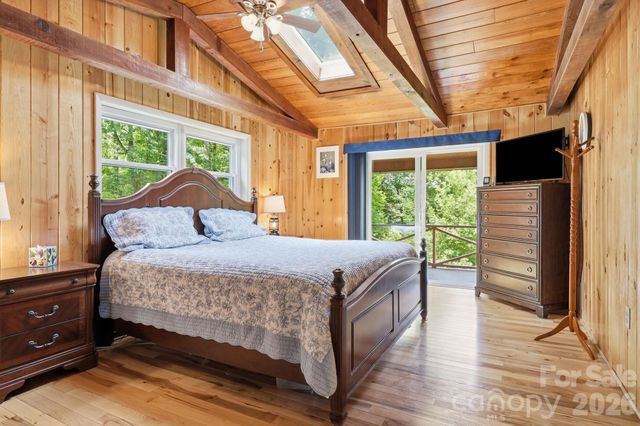 570 Rugged Top Road, Waynesville, NC 28785