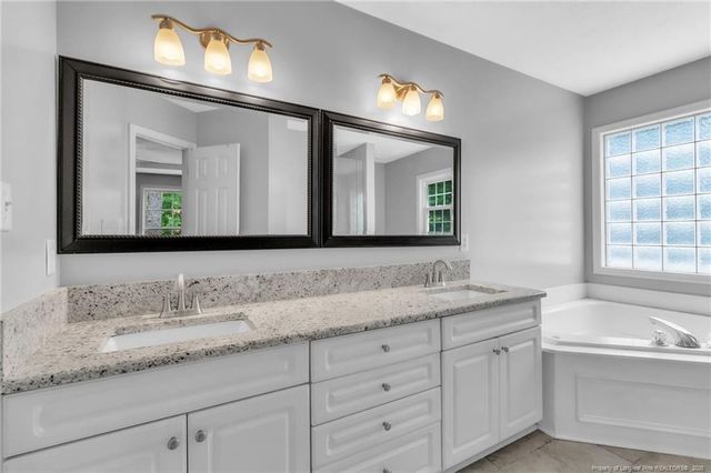 229 Heartwood Drive, Raeford, NC 28376
