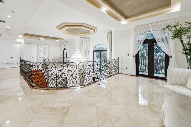 8200 NW 163rd Street, Miami Lakes, FL 33016
