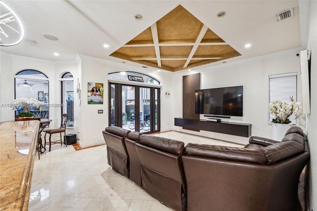 8200 NW 163rd Street, Miami Lakes, FL 33016