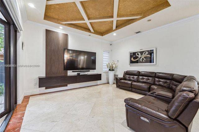 8200 NW 163rd Street, Miami Lakes, FL 33016