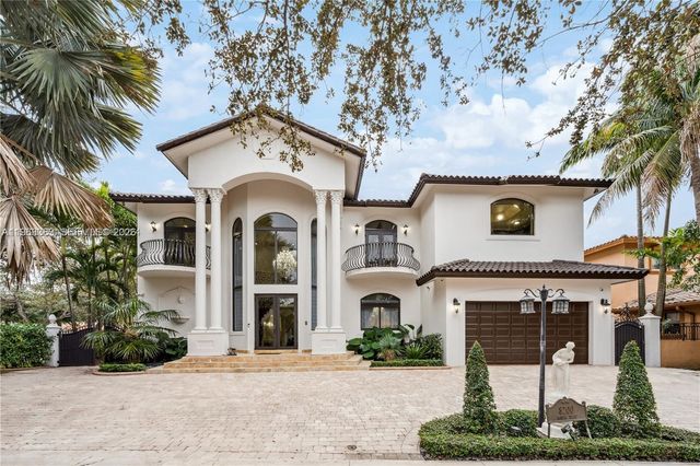 8200 NW 163rd Street, Miami Lakes, FL 33016