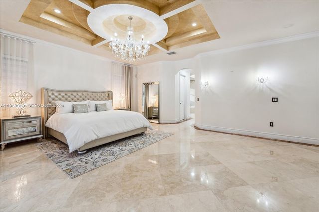 8200 NW 163rd Street, Miami Lakes, FL 33016