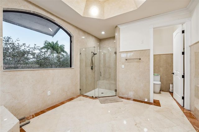 8200 NW 163rd Street, Miami Lakes, FL 33016