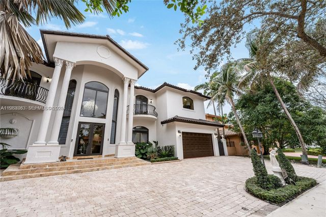 8200 NW 163rd Street, Miami Lakes, FL 33016