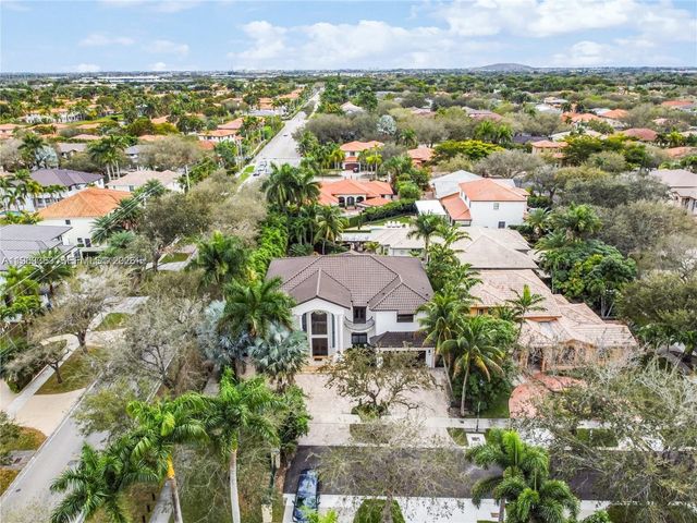 8200 NW 163rd Street, Miami Lakes, FL 33016
