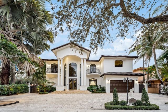 8200 NW 163rd Street, Miami Lakes, FL 33016