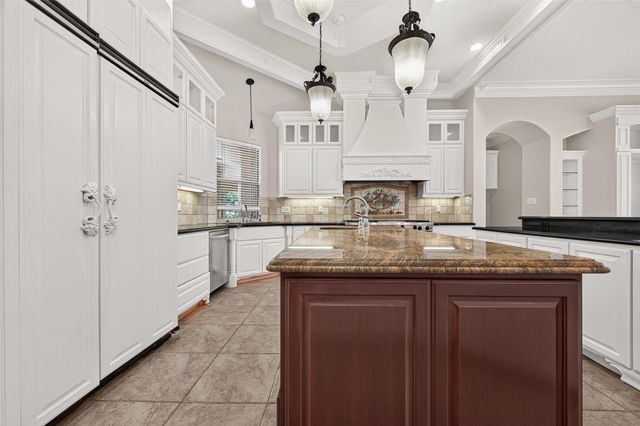 4011 Westerdale Drive, Fulshear, TX 77441