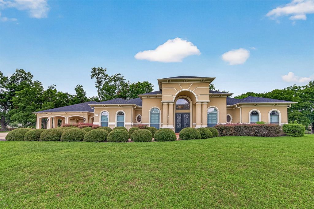 4011 Westerdale Drive, Fulshear, TX 77441