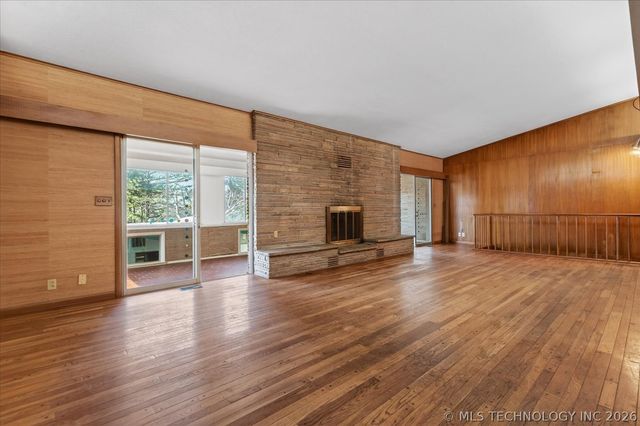 1717 Church Court, Bartlesville, OK 74006