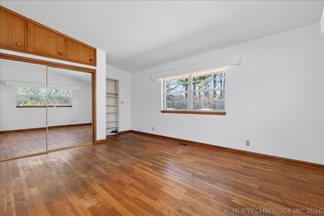 1717 Church Court, Bartlesville, OK 74006