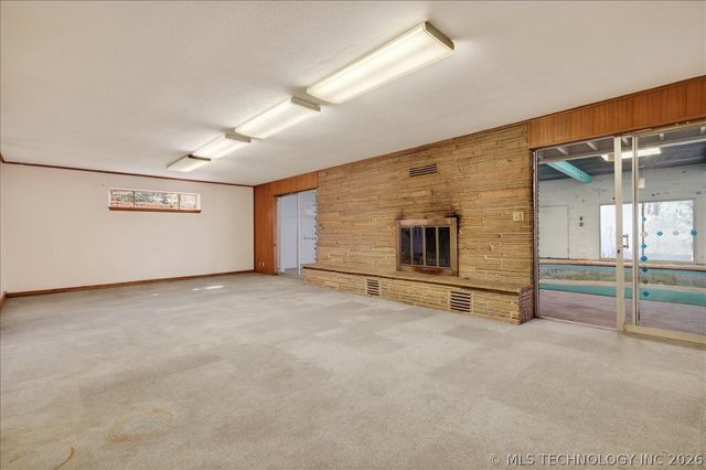 1717 Church Court, Bartlesville, OK 74006