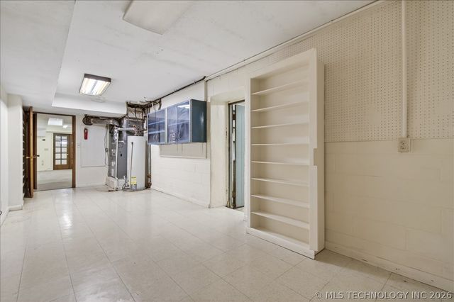 1717 Church Court, Bartlesville, OK 74006