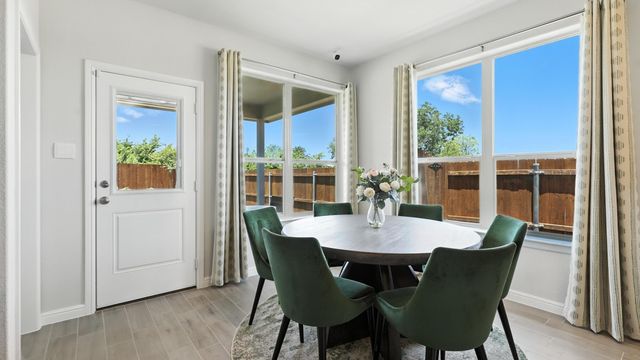 617 HARVEY Street, Grandview, TX 76050