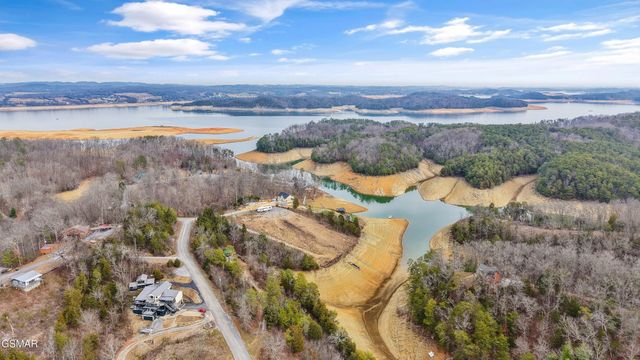 1006 Eric Court, Sevierville, TN 37876