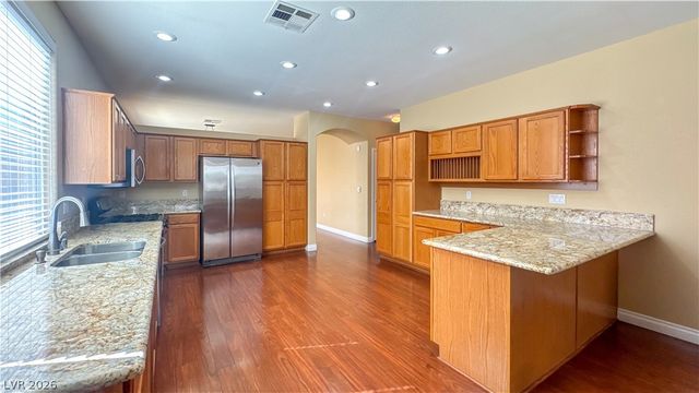 10724 Windrose Point Avenue, Las Vegas, NV 89144