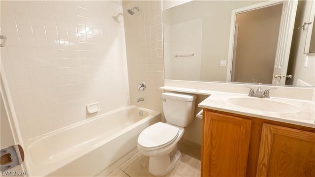 10724 Windrose Point Avenue, Las Vegas, NV 89144