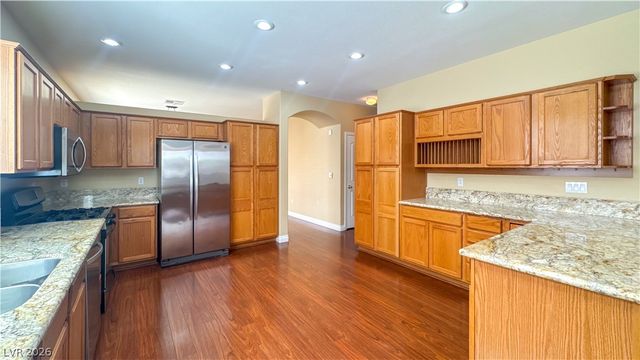 10724 Windrose Point Avenue, Las Vegas, NV 89144