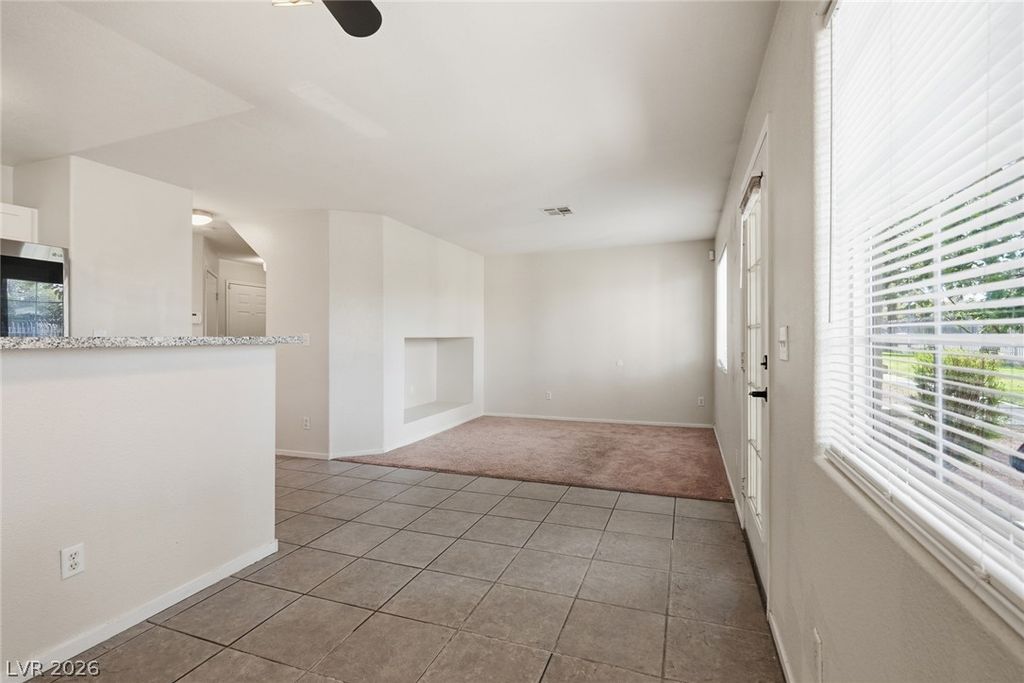 2520 Sierra Luna Avenue 102, Las Vegas, NV 89106 — photo 4