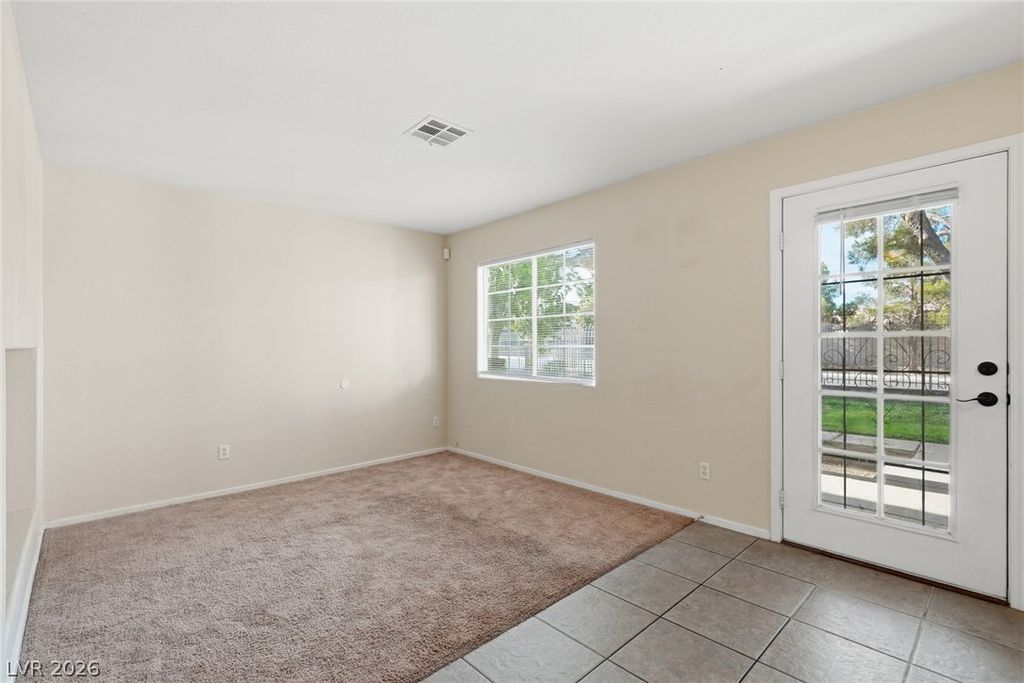2520 Sierra Luna Avenue 102, Las Vegas, NV 89106 — photo 5
