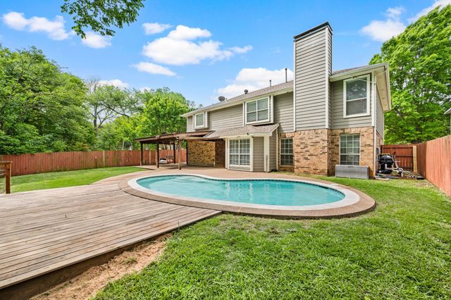 2704 Ridgemere Drive, Flower Mound, TX 75028