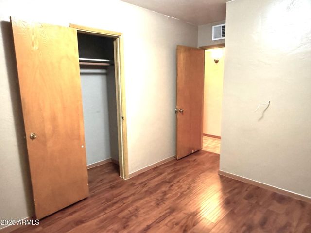 4450 W WELDON Avenue, Phoenix, AZ 85031