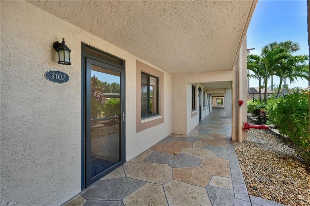 7340 Saint Ives WAY 3102, NAPLES, FL 34104 — photo 3