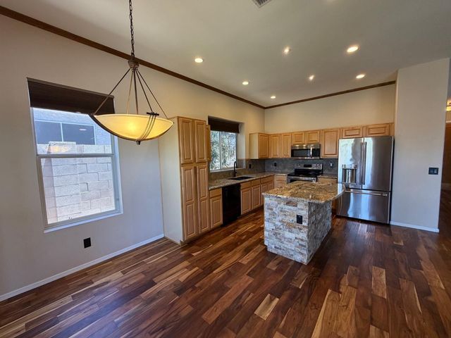760 W Cherrywood Drive, Chandler, AZ 85248