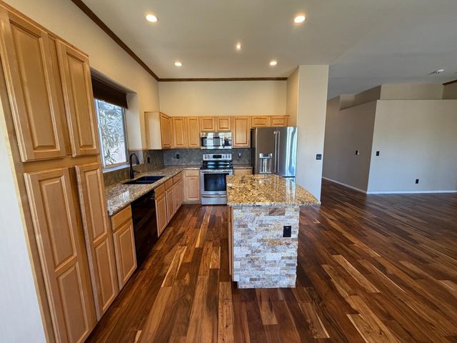 760 W Cherrywood Drive, Chandler, AZ 85248
