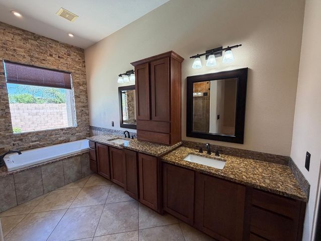 760 W Cherrywood Drive, Chandler, AZ 85248